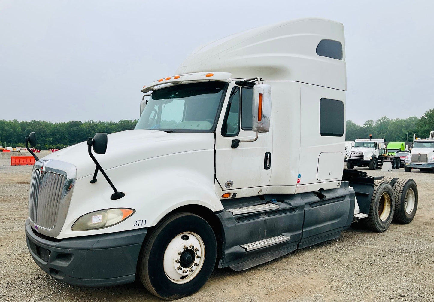 2016 International ProStar+ 122 High-Roof Sleeper