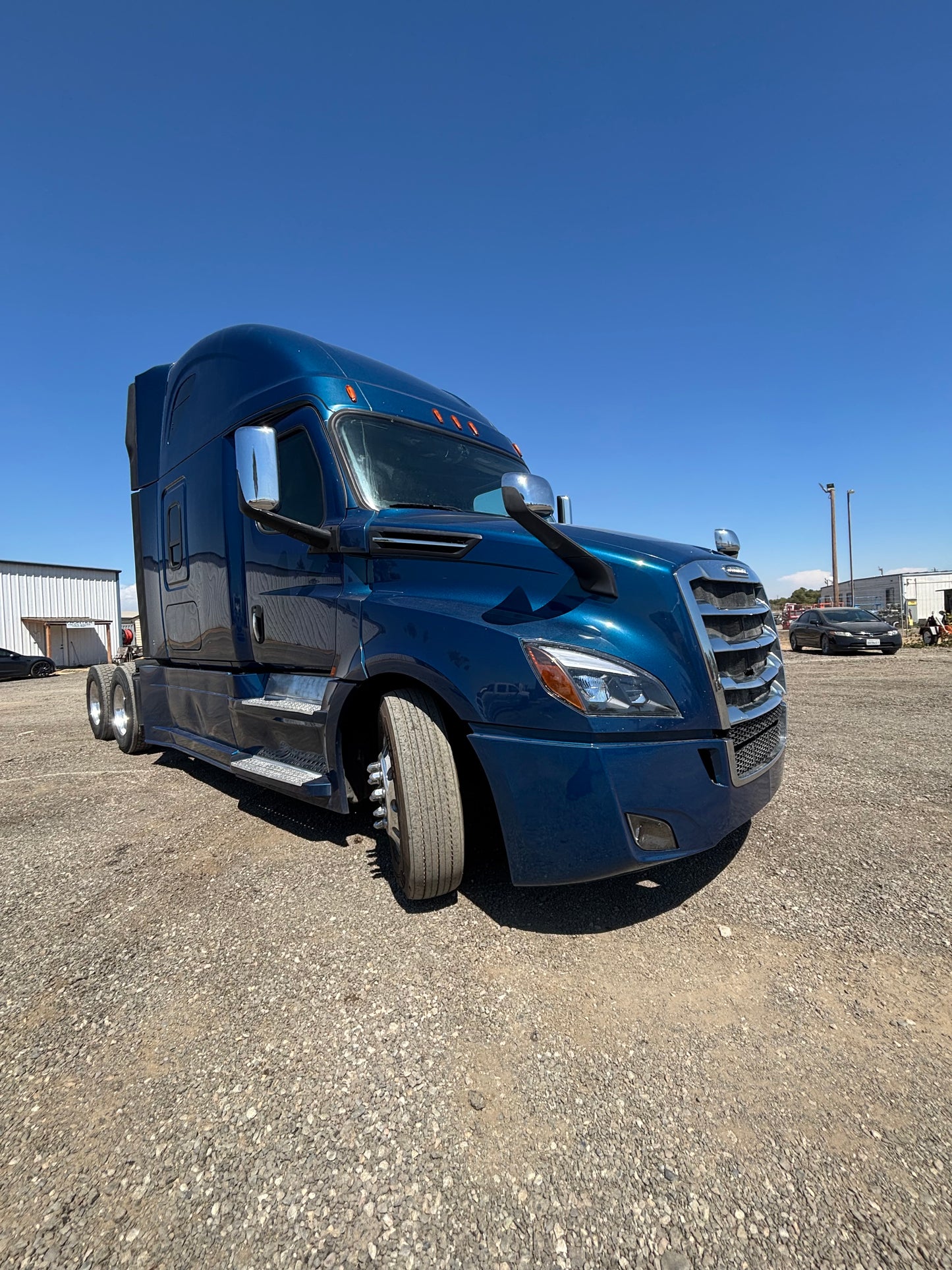 2019 Freightliner Cascadia 126 Blue -Frontier Truck Sales