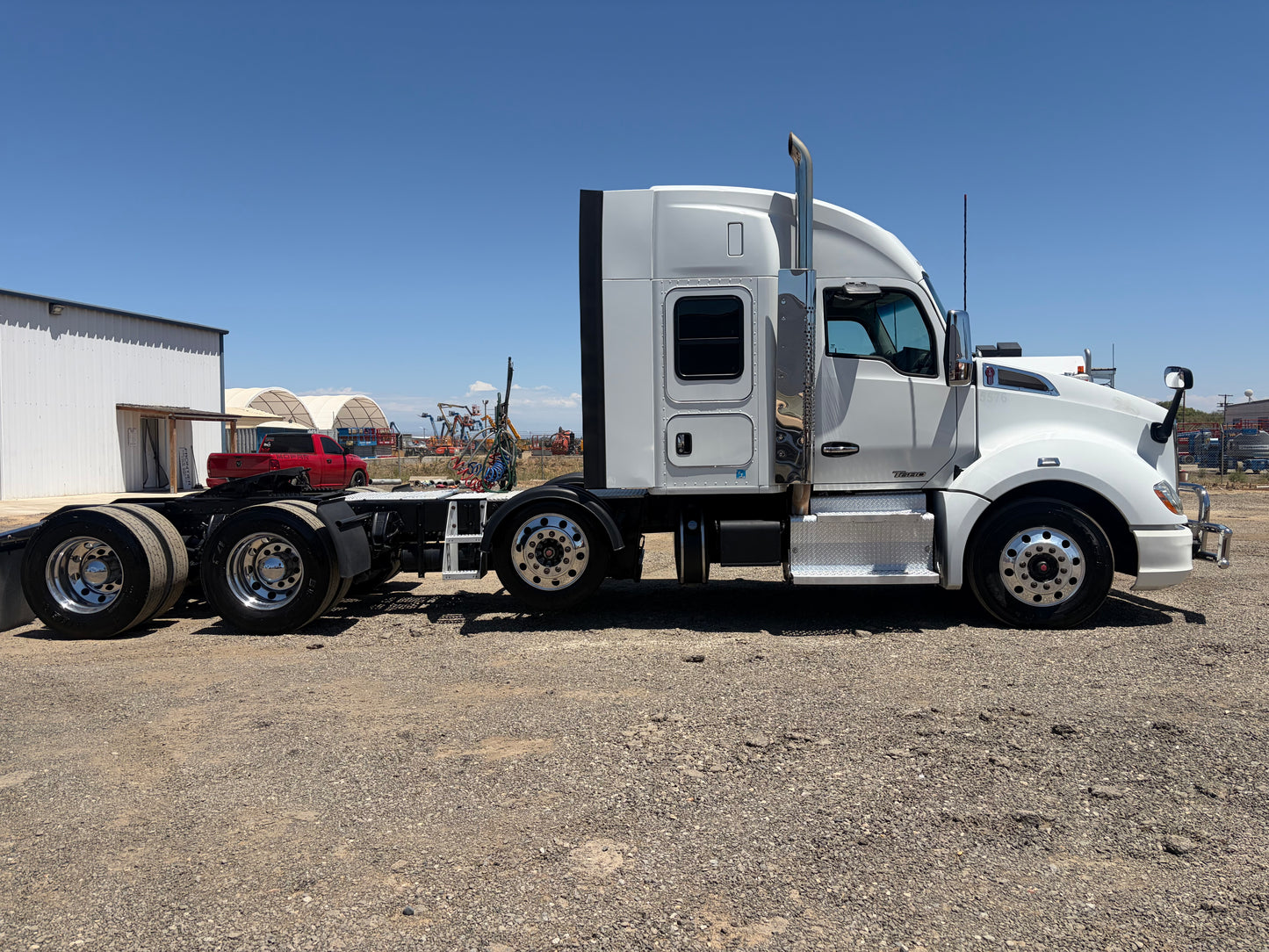 2015 Kenworth T680 (drop Axle)