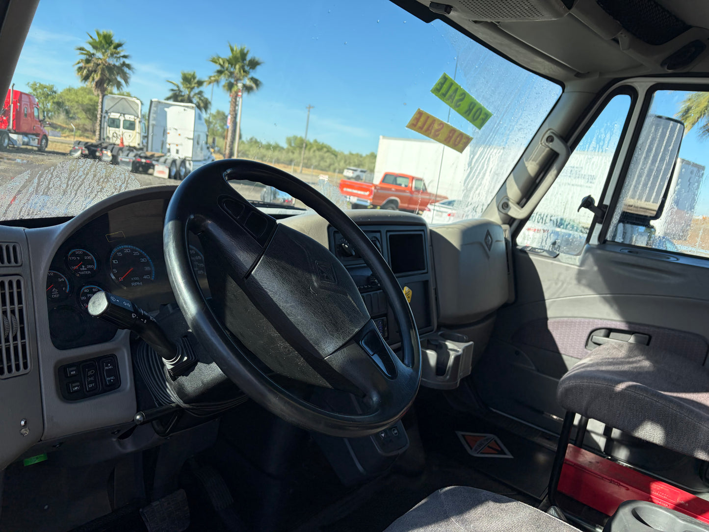 2019 International 4300 4x2