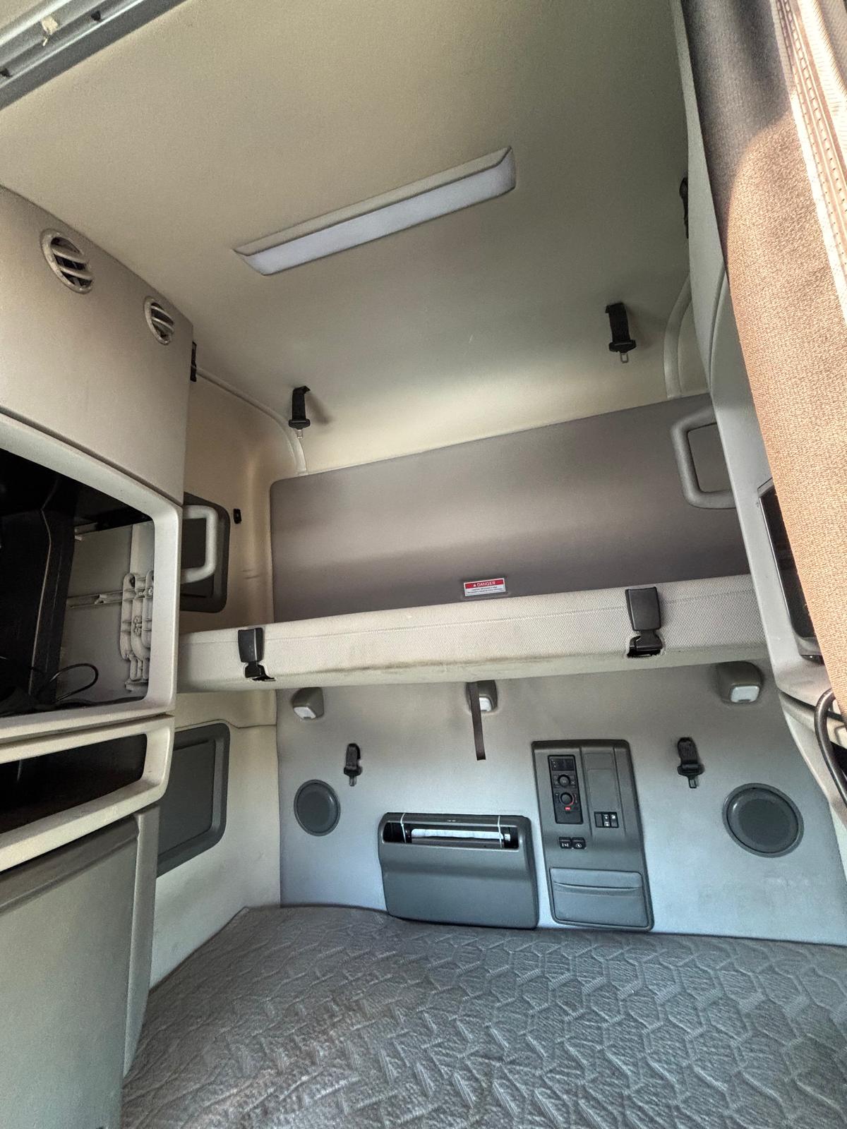 2022 Volvo VNL 760 | D13 Engine | Automatic Transmission