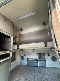 2022 Volvo VNL 760 | D13 Engine | Automatic Transmission