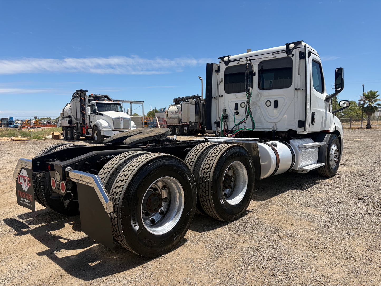 2019 Freightliner Cascadia 116
