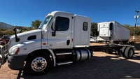 2019 FREIGHTLINER CASCADIA SLEEPER (CHASSIS)