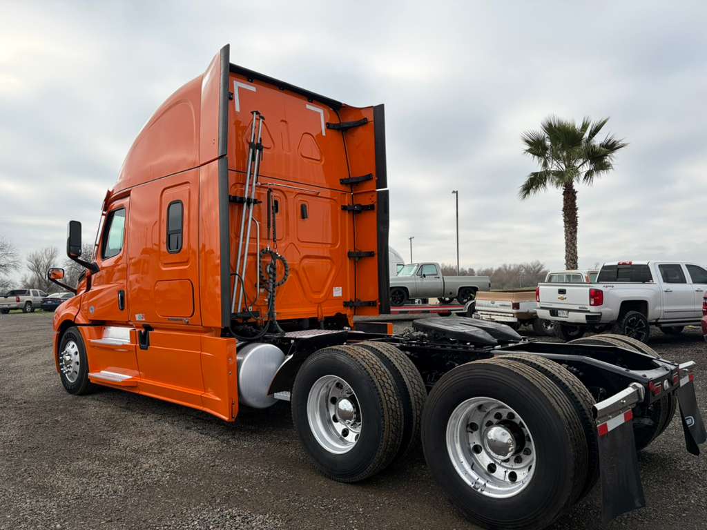 2022 Freightliner Cascadia | DD15 Gen 5 505 HP | DT12 Automatic