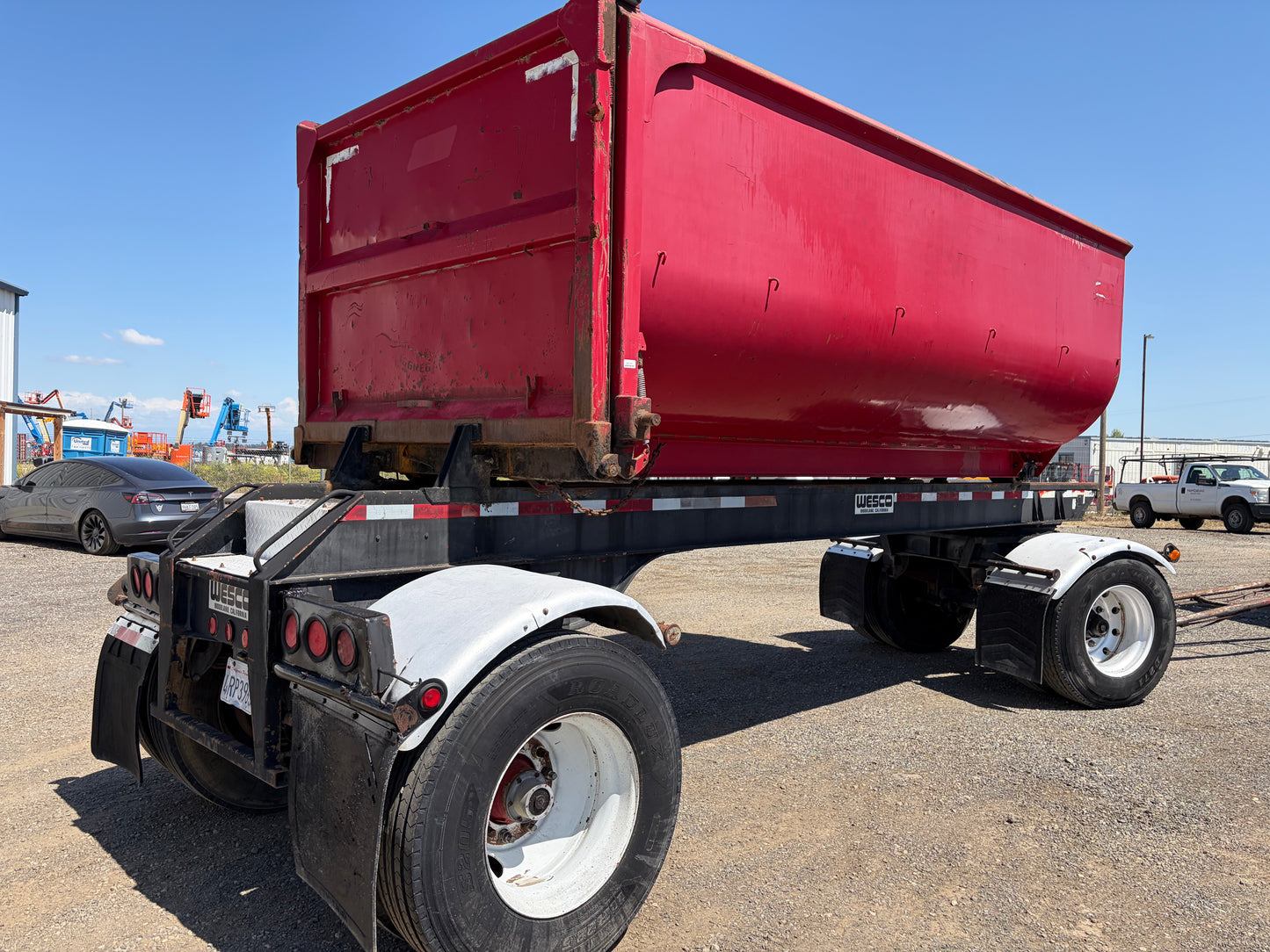 2014 Volvo Transfer Dump Truck/ Manual 10 speed