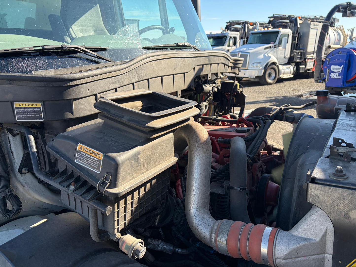 2019 INTERNATIONAL 4300 4X2