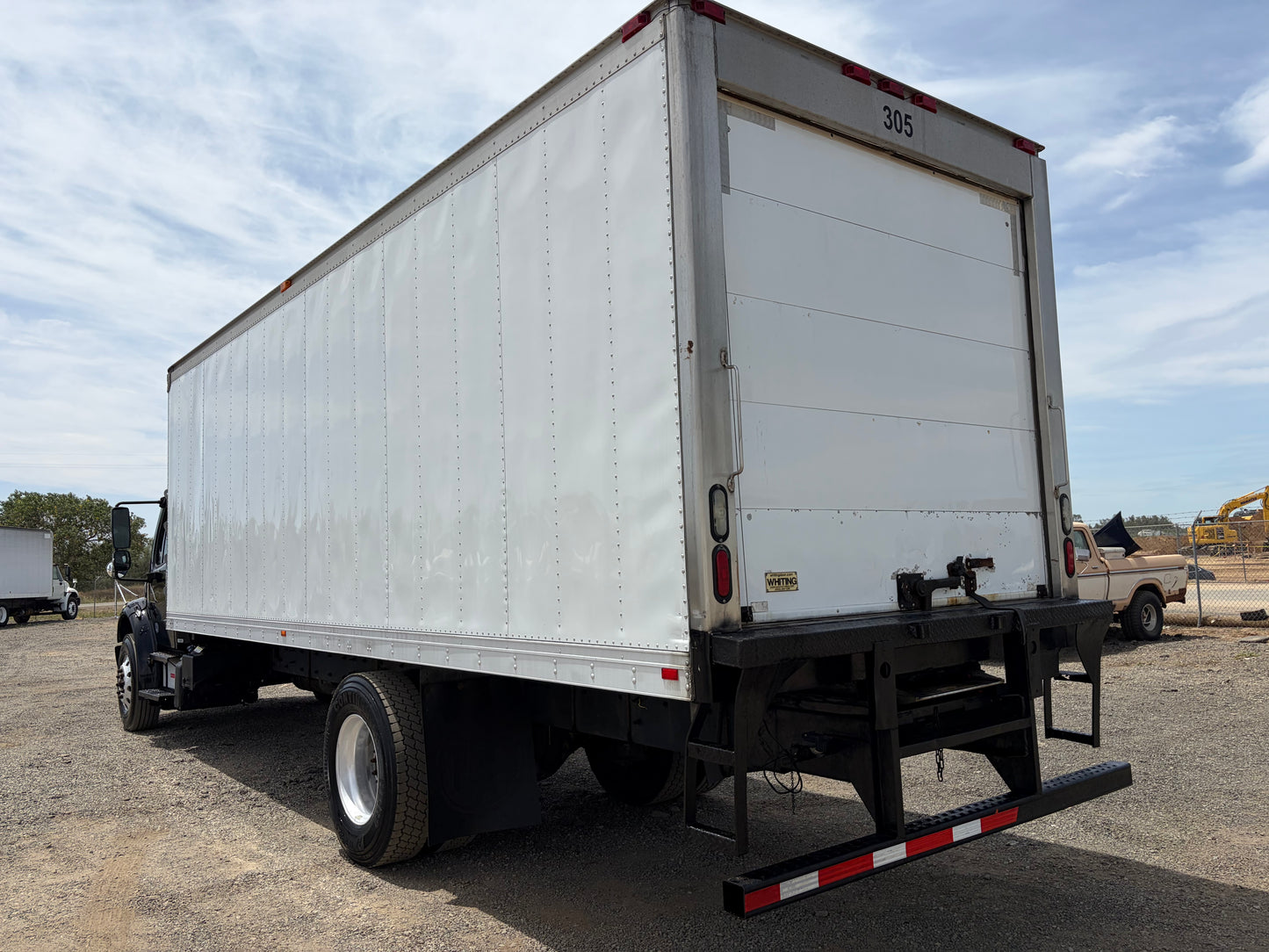 2019 Freightliner M2 (24 ft Reefer box)