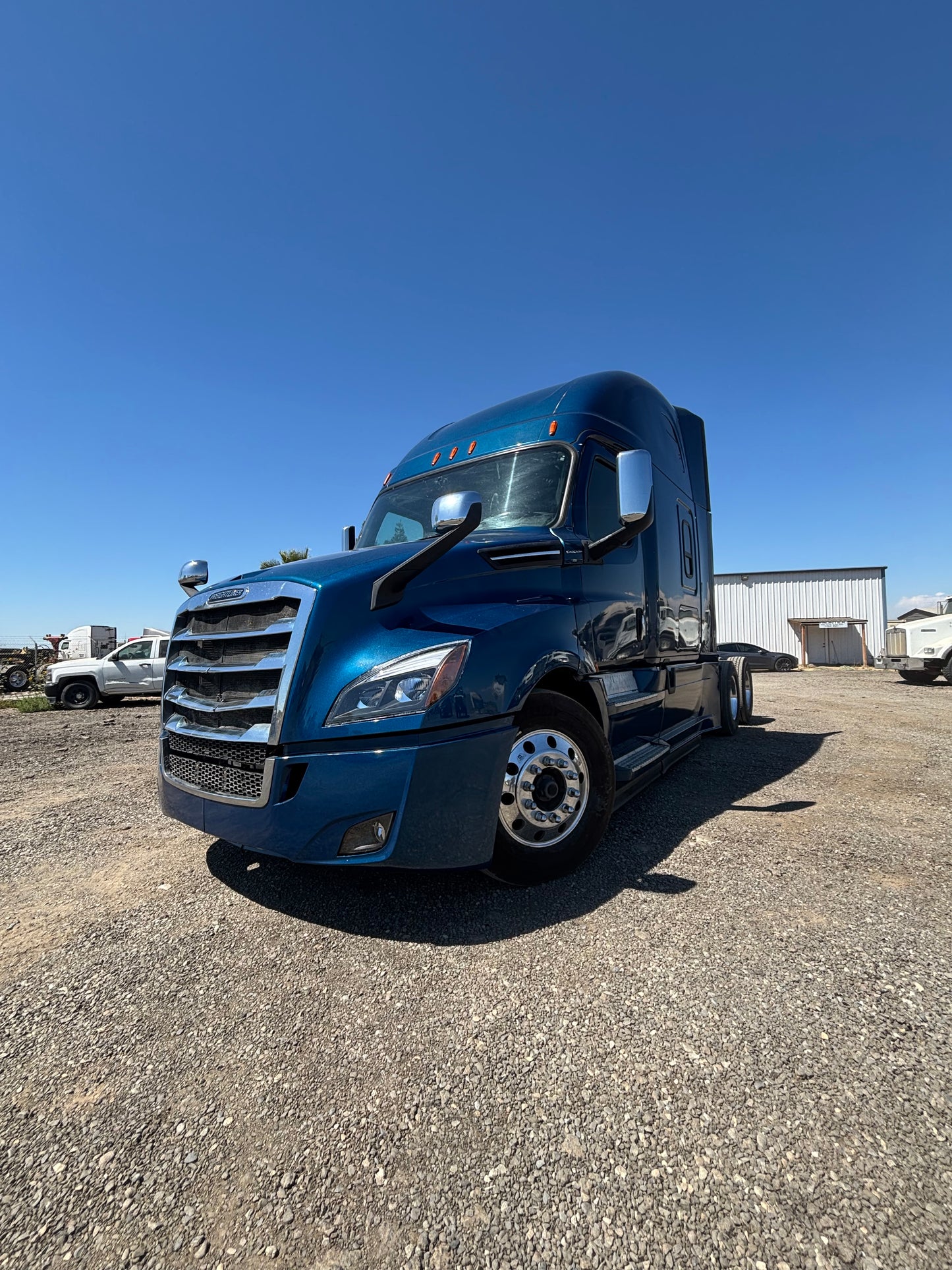 2019 Freightliner Cascadia 126 Blue -Frontier Truck Sales
