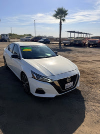 2020 NISSAN ALTIMA SR / $9,800