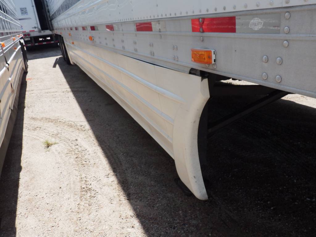 2015 UTILITY 3000R ALUMINUM  REEFER- THERMO KING S-600 @ 23,025 HRS @ $22,500.00