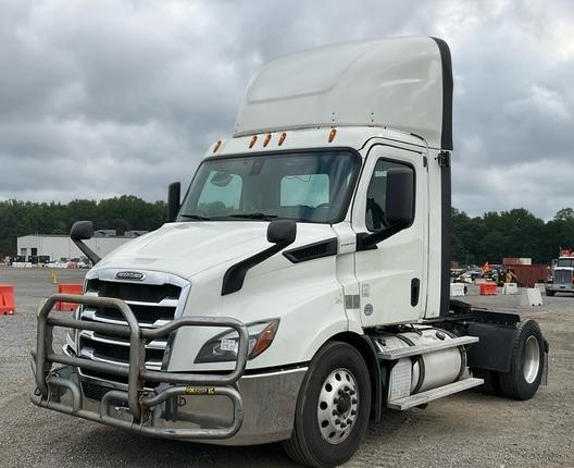 2019 Freightliner Cascadia 116 Day Cab – Frontier Truck Sales $22,999.00