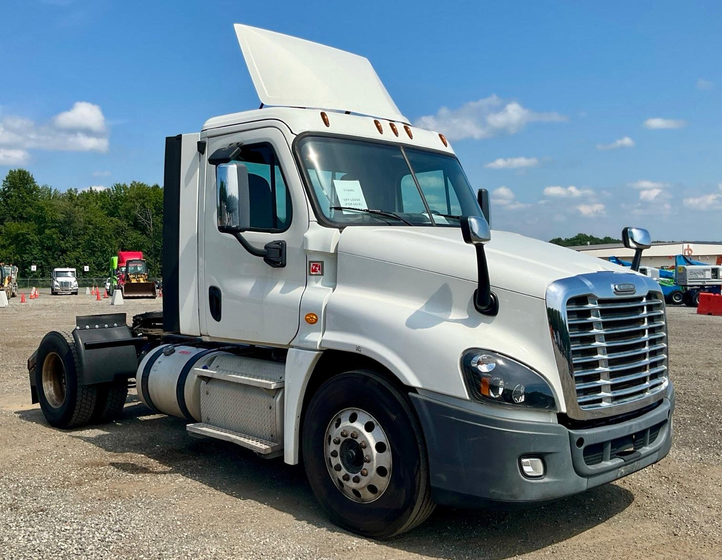 2018 Freightliner Cascadia 125 Day Cab – Frontier Truck Sales
