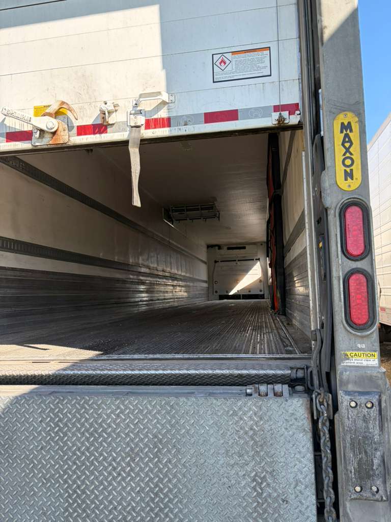 2019 Great Dane 53' Refrigerated Trailer — Carrier Vector