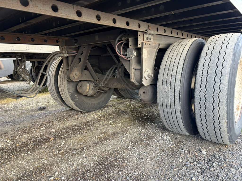 2019 Great Dane 53' Refrigerated Trailer — Carrier Vector